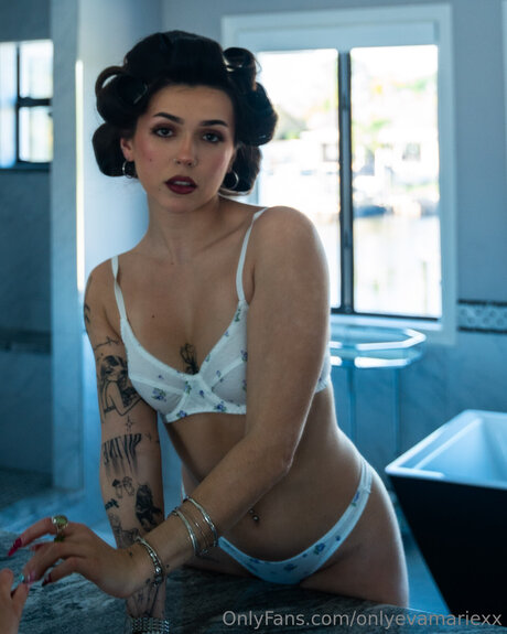 Onlyevamariexx OnlyFans-Seite