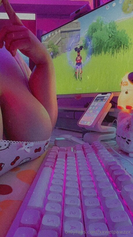 Xxwetpawzzx Brüste OnlyFans
