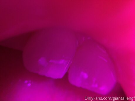 Giantaliengf Leaked OnlyFans XXX