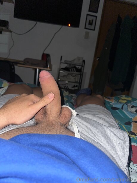 Samruczy OnlyFans Model Fotos