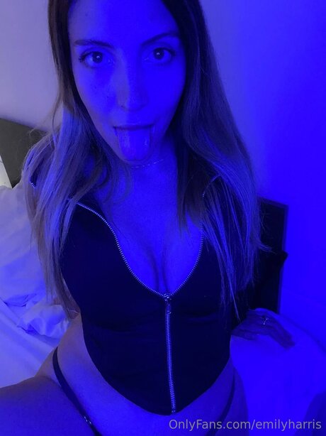 Emilyharris Nacktbilder-Leaks von OnlyFans