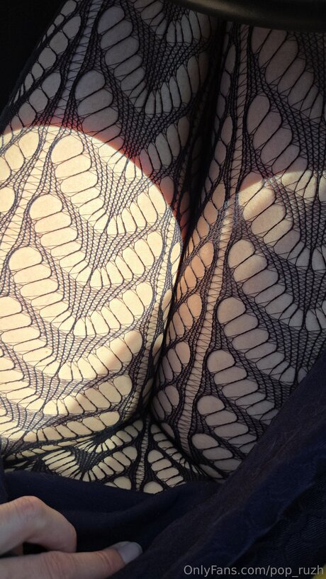 Pop Ruzh Nacktbilder von OnlyFans