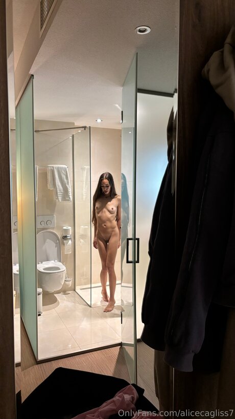 Alicecagliss7 OnlyFans Nackt Content