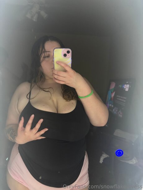 Snowflakelovess XXX OnlyFans