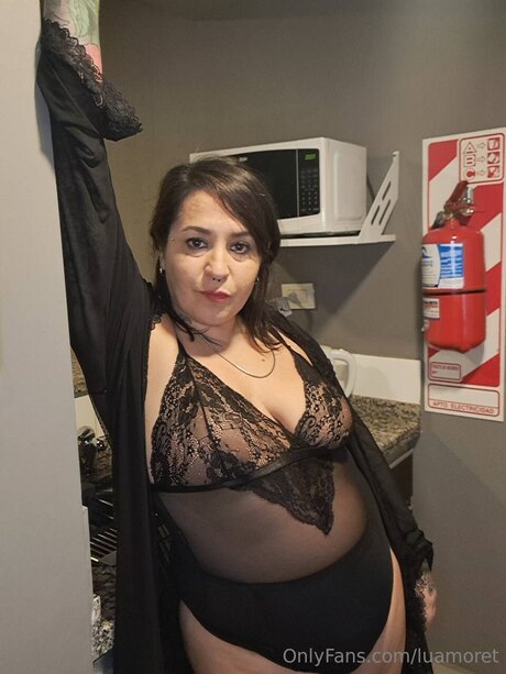 Luamoret OnlyFans Brüste Bild