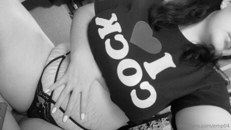 Emp04 OnlyFans geleakte Pornografie