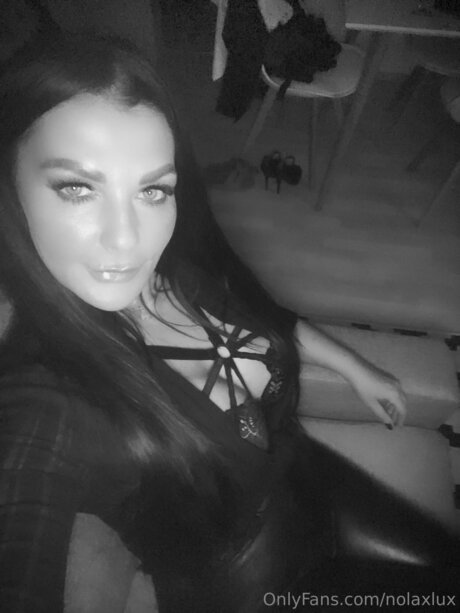 Nolaxlux Nacktbilder OnlyFans geleakt