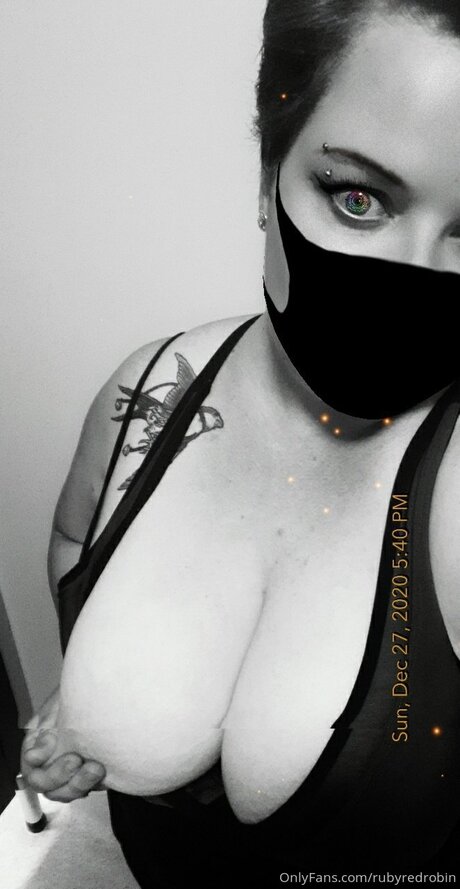 Rubyredrobin Porn OnlyFans Leaks