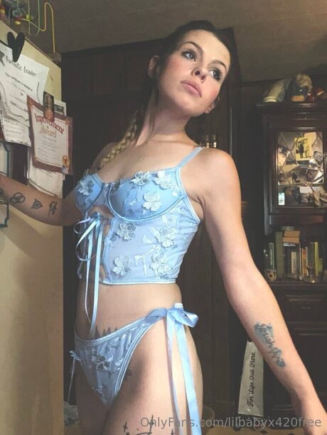 Lilbabyx420free OnlyFans-Inhalte