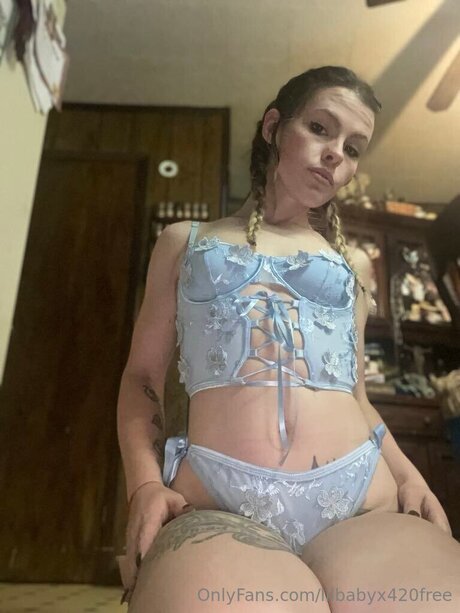 Lilbabyx420free OnlyFans-Sex