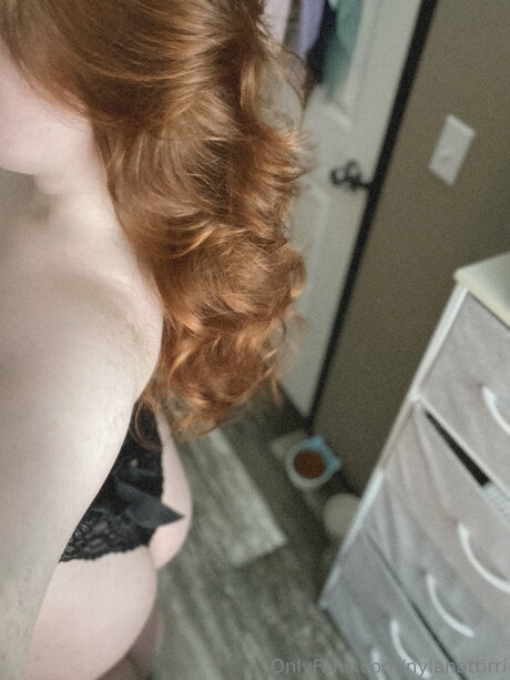 Nylanattirri Leak von OnlyFans