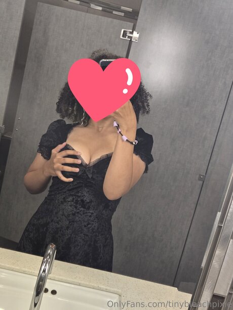Tinybleachpixie OnlyFans-Fotos