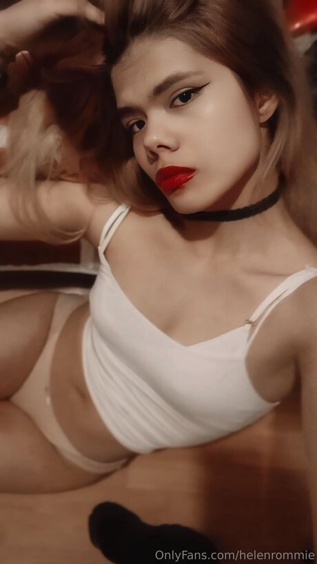 Helenrommie Nacktbilder von OnlyFans
