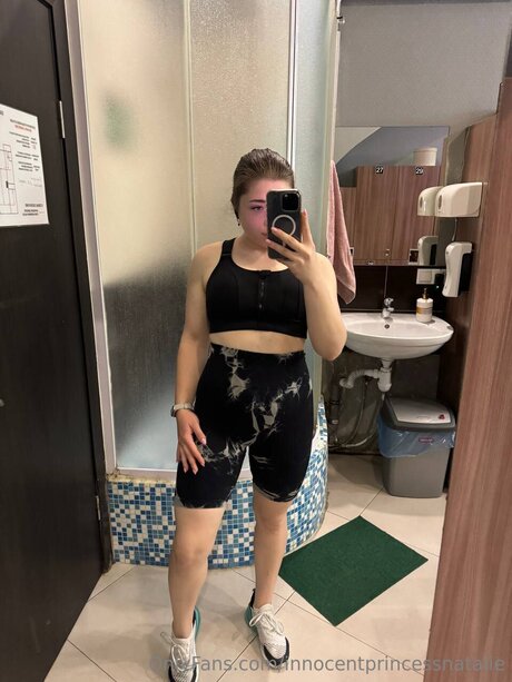 Innocentprincessnatalie Leak von OnlyFans Pornografie