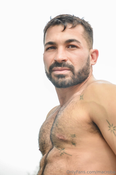 Macroba Nacktbilder von OnlyFans geleakt