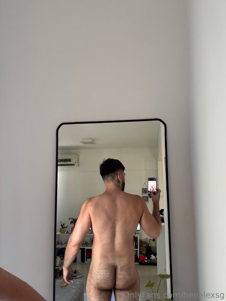 Heyalexsg OnlyFans Nacktbilder