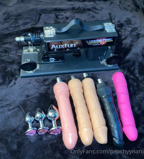 Peachyynani OnlyFans geleakte Pornografie