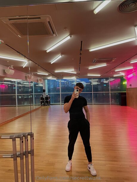 Secrettwunk OnlyFans Sex