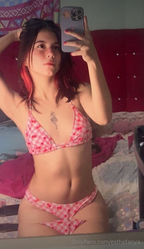 Esthefanya OnlyFans Fotos