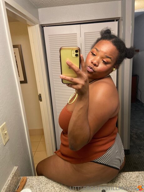 Littlebootystillmoves OnlyFans Bilder nackt