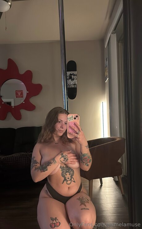 Pamelamuse Nacktbilder von OnlyFans geleakt