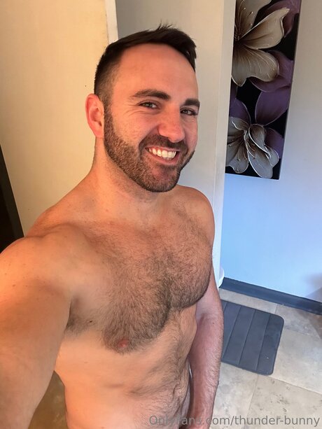 Thunder Bunny Nacktpornos auf OnlyFans