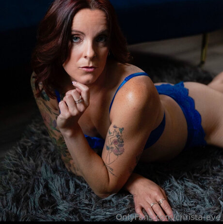 Christa Eve OnlyFans öffentliche Fotos OnlyFans