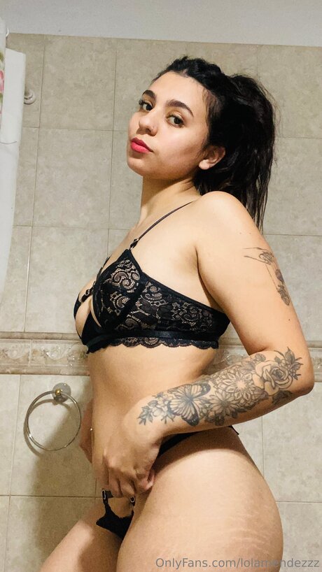 Lolamendezzz XXX OnlyFans