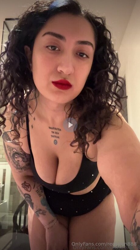 Vallariavixenn OnlyFans Sextape geleakt