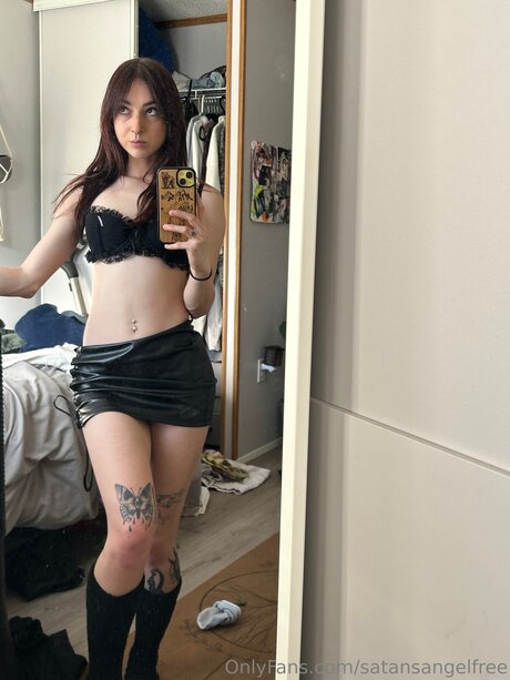 Satansangelfree Nacktbilder von OnlyFans geleakt
