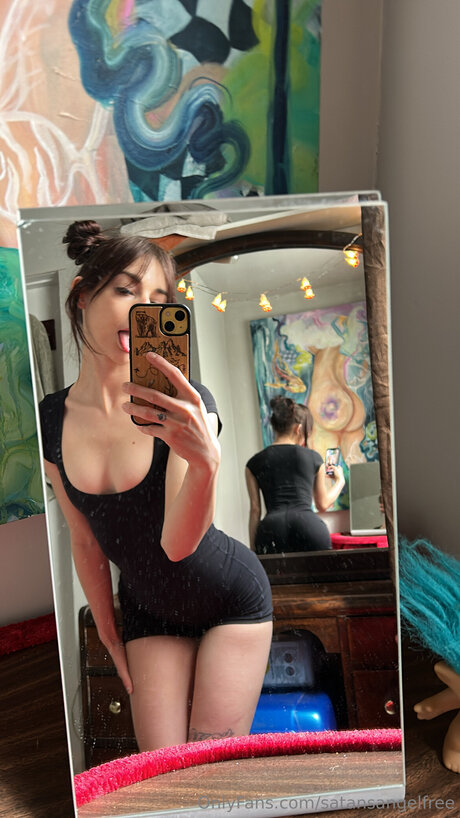 Satansangelfree OnlyFans-Sex
