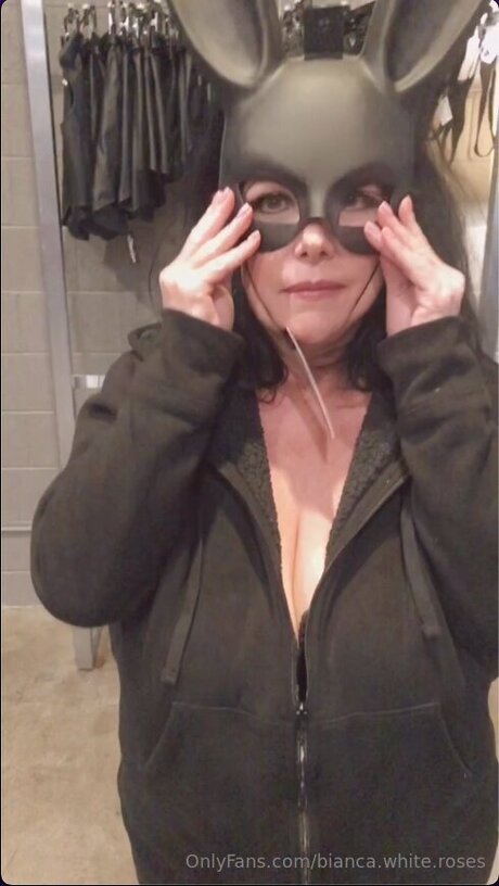 Bianca White Roses OnlyFans-Bilder geleakt