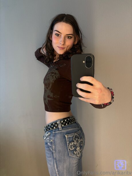 Arikaritv OnlyFans geleakt