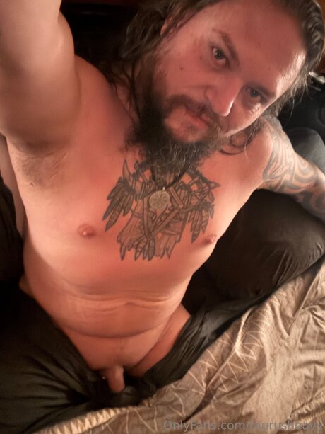 Taurusheavy OnlyFans geleakter Pornografie