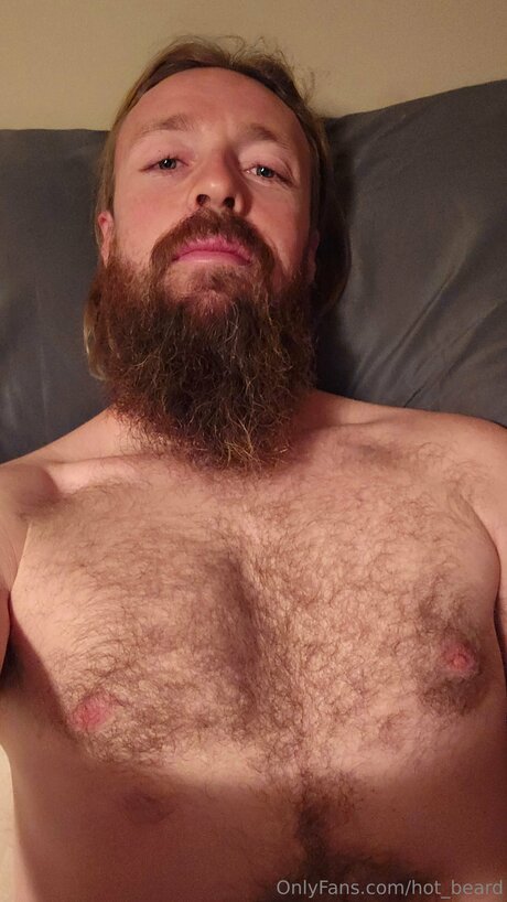 Hot Beard Sex auf OnlyFans