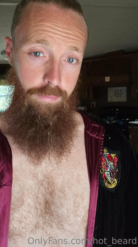 Hot Beard Titten OnlyFans