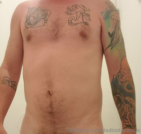 Dadbodaverage Nacktbilder von OnlyFans geleakt