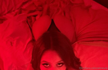 Regina De Paul Leaks von OnlyFans