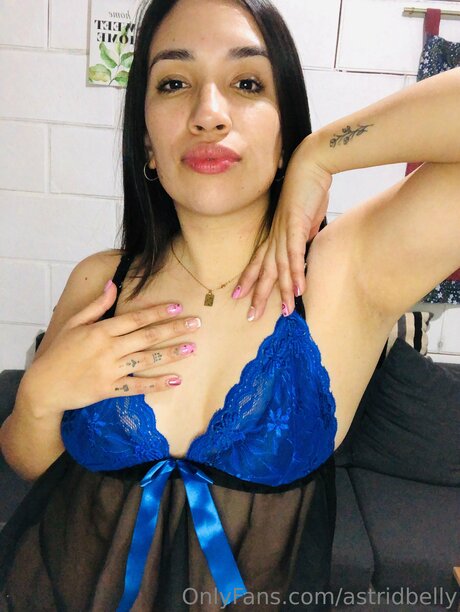 Astridbelly OnlyFans Gratis-Inhalte