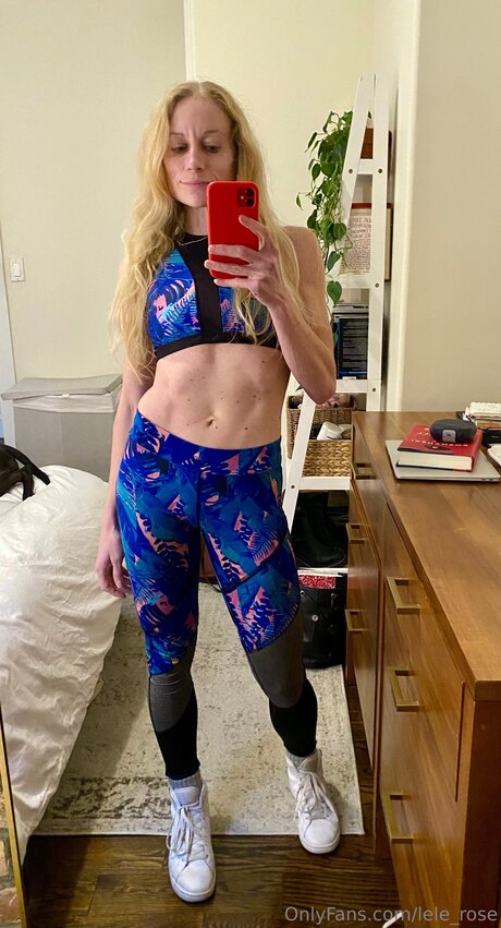 Lele Rose Titten OnlyFans