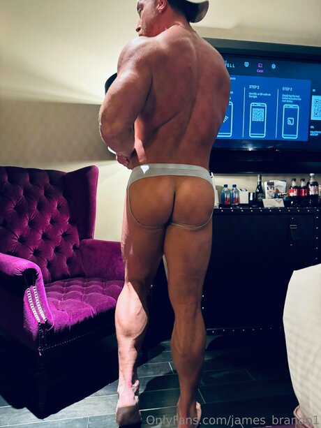 James Brando1 OnlyFans Nacktbilder