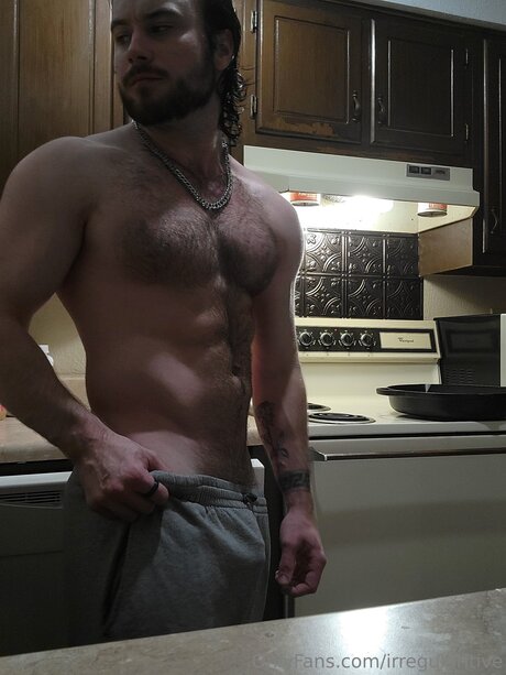 Irregularitive OnlyFans explizite Inhalte