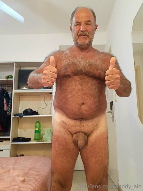 Daddy Ale Kostenloses OnlyFans