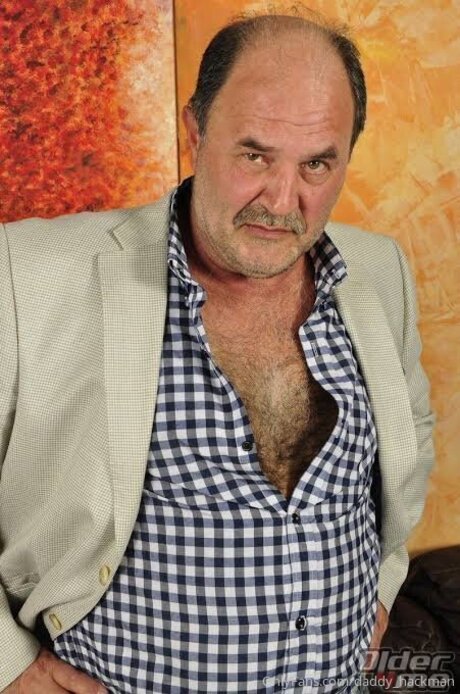 Daddy Ale Leaked OnlyFans Bilder