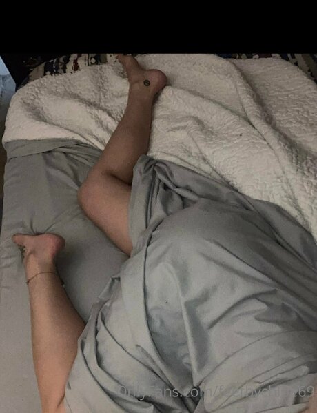 Feetbychloe69 OnlyFans Sex Leak