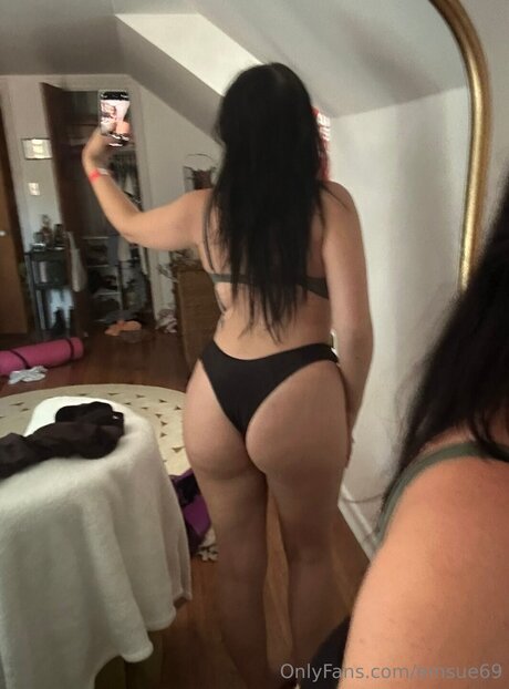 Emsue69 XXX OnlyFans