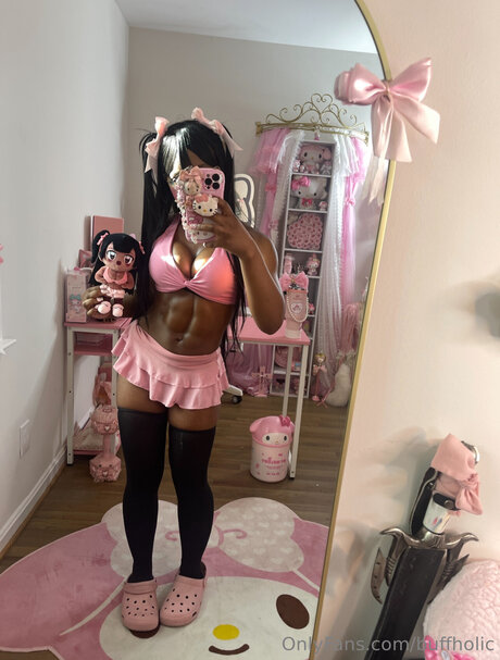 Buffholic Leaked OnlyFans Content