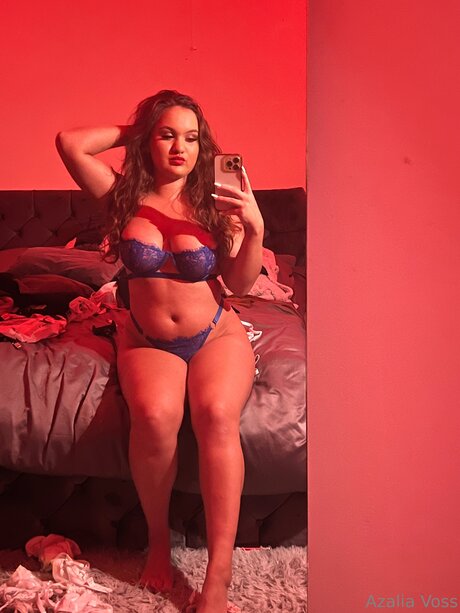 Azaliavoss OnlyFans explizite Inhalte