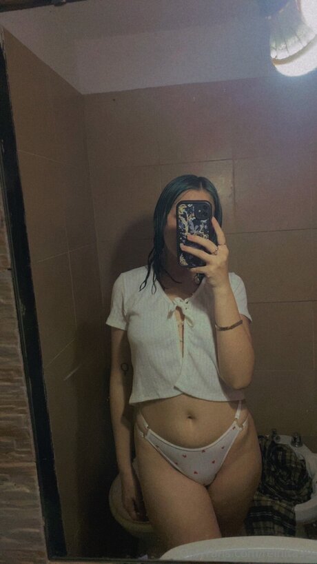 Reinita99 OnlyFans Pornografie geleakt