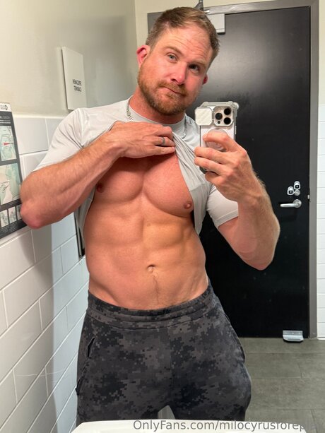 Milocyrusforeplay Nacktbilder OnlyFans geleakt